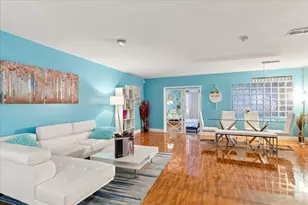 1430 SW 88th Way, Pembroke Pines, FL 33025 - Photo 5