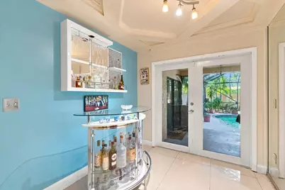 1430 SW 88th Way, Pembroke Pines, FL 33025 - Photo 9