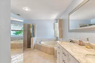 1430 SW 88th Way, Pembroke Pines, FL 33025 - Photo 27