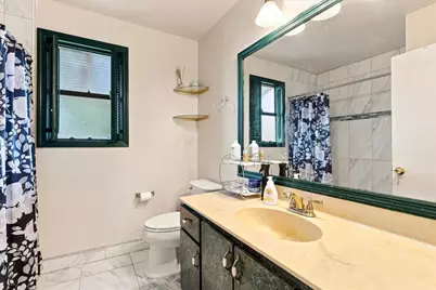 1430 SW 88th Way, Pembroke Pines, FL 33025 - Photo 9