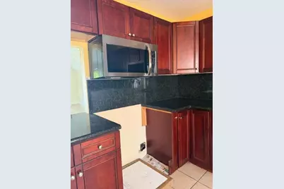 4044 SW 67th Terrace #7, Davie, FL 33314 - Photo 9