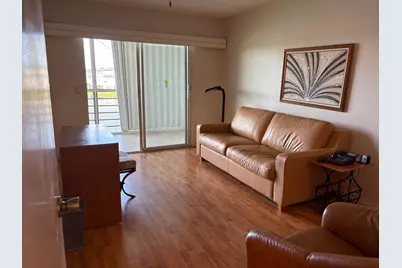 3076 Guildford E, Boca Raton, FL 33434 - Photo 13