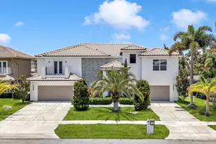 4921 NE 28th Ave, Lighthouse Point, FL 33064 - Photo 3