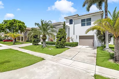 4921 NE 28th Avenue, Lighthouse Point, FL 33064 - Photo 9