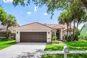 1215 E Lancewood Pl, Delray Beach, FL 33445 - Photo 1