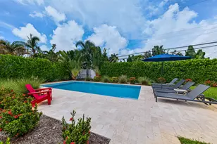 4795 NE 18th Ave, Oakland Park, FL 33334 - Photo 3