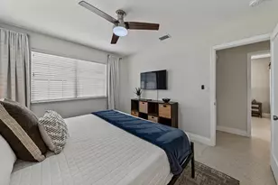 4795 NE 18th Ave, Oakland Park, FL 33334 - Photo 45