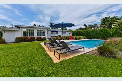 4795 NE 18th Avenue, Oakland Park, FL 33334 - Photo 5