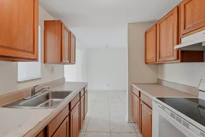 1500 W 13th Street W, Riviera Beach, FL 33404 - Photo 5
