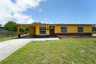 1500 W 13th Street W, Riviera Beach, FL 33404 - Photo 3