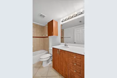 6511 Emerald Dunes Drive #304, West Palm Beach, FL 33411 - Photo 39