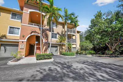 6511 Emerald Dunes Drive #304, West Palm Beach, FL 33411 - Photo 5