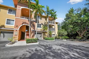 6511 Emerald Dunes Dr, West Palm Beach, FL 33411 - Photo 5