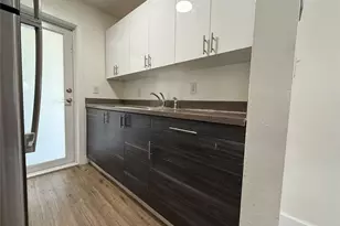 1857 Jefferson St, Hollywood, FL 33020 - Photo 5