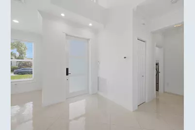 7723 Monarch Court, Delray Beach, FL 33446 - Photo 5