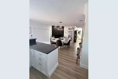1201 SW 25th Avenue, Boynton Beach, FL 33426 - Photo 9