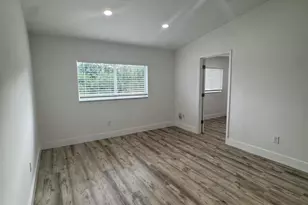 3610 N 56th Ave, Hollywood, FL 33021 - Photo 9