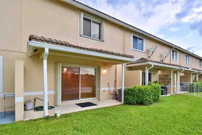 8982 Chambers Street, Tamarac, FL 33321 - Photo 17