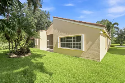 143 Cameron Court, Weston, FL 33326 - Photo 29