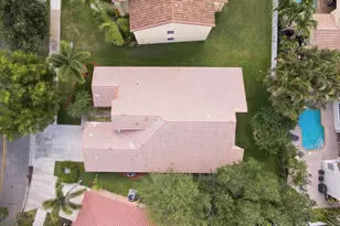 143 Cameron Ct, Weston, FL 33326 - Photo 35