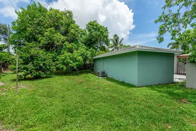 2831 N Seacrest Boulevard #B, Boynton Beach, FL 33435 - Photo 11