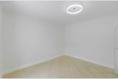 2831 N Seacrest Boulevard #B, Boynton Beach, FL 33435 - Photo 3