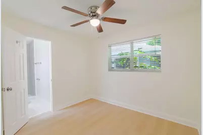 2831 N Seacrest Boulevard, Boynton Beach, FL 33435 - Photo 17