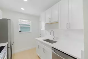 2831 N Seacrest Blvd, Boynton Beach, FL 33435 - Photo 15