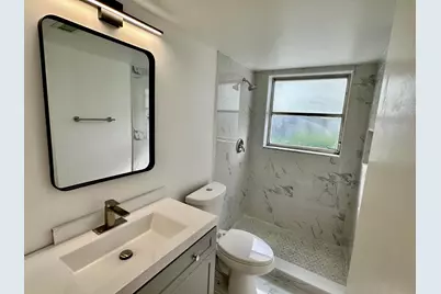 23099 Barwood Lane N #109, Boca Raton, FL 33428 - Photo 9