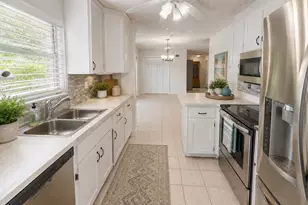1673 SW Gemini Ln, Port Saint Lucie, FL 34984 - Photo 3