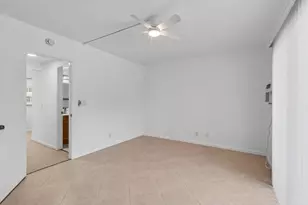 126 Norwich F, West Palm Beach, FL 33417 - Photo 25