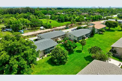 126 Norwich F, West Palm Beach, FL 33417 - Photo 23