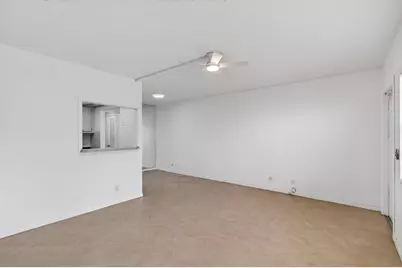 126 Norwich F, West Palm Beach, FL 33417 - Photo 17