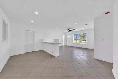 6311 SW 2nd Street, Margate, FL 33068 - Photo 11