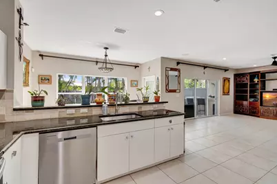6788 Hendry Drive, Lake Worth, FL 33463 - Photo 11