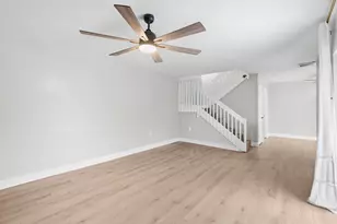 4065 Wimbledon Dr, Cooper City, FL 33026 - Photo 7