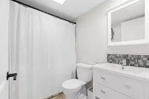 4065 Wimbledon Dr, Cooper City, FL 33026 - Photo 19