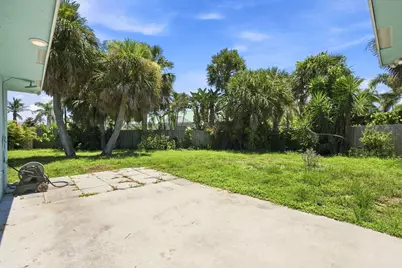 1935 Cypress Avenue, Fort Pierce, FL 34949 - Photo 27
