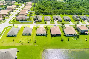 841 Bent Creek Dr, Fort Pierce, FL 34947 - Photo 53