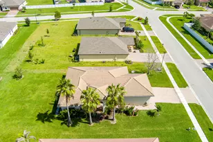 841 Bent Creek Dr, Fort Pierce, FL 34947 - Photo 55