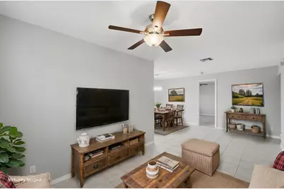 841 Bent Creek Drive, Fort Pierce, FL 34947 - Photo 11