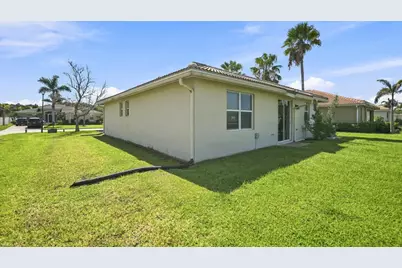 841 Bent Creek Drive, Fort Pierce, FL 34947 - Photo 43
