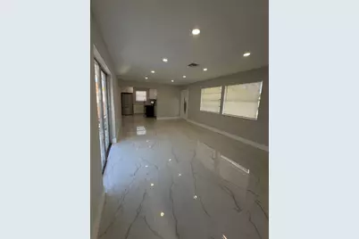 920 NE 50th Street, Deerfield Beach, FL 33064 - Photo 9
