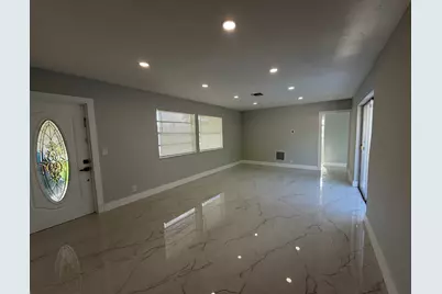 920 NE 50th Street, Deerfield Beach, FL 33064 - Photo 11
