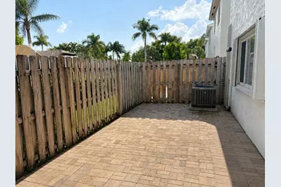 9491 Stanley Lane, Tamarac, FL 33321 - Photo 27