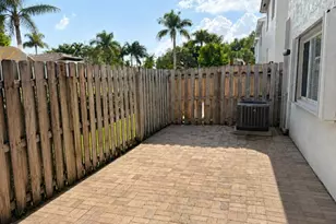 9491 Stanley Ln, Tamarac, FL 33321 - Photo 27
