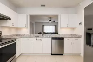 9491 Stanley Ln, Tamarac, FL 33321 - Photo 11