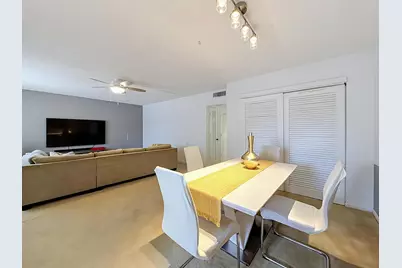 2121 NE 68th Street #109, Fort Lauderdale, FL 33308 - Photo 23