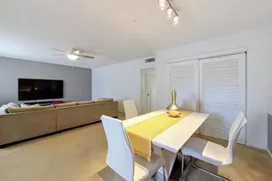 2121 NE 68th St, Fort Lauderdale, FL 33308 - Photo 23
