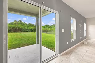 484 Cherimoya St, Fort Pierce, FL 34981 - Photo 29